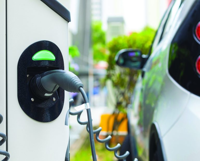Bornes de recharge pour véhicules électriques